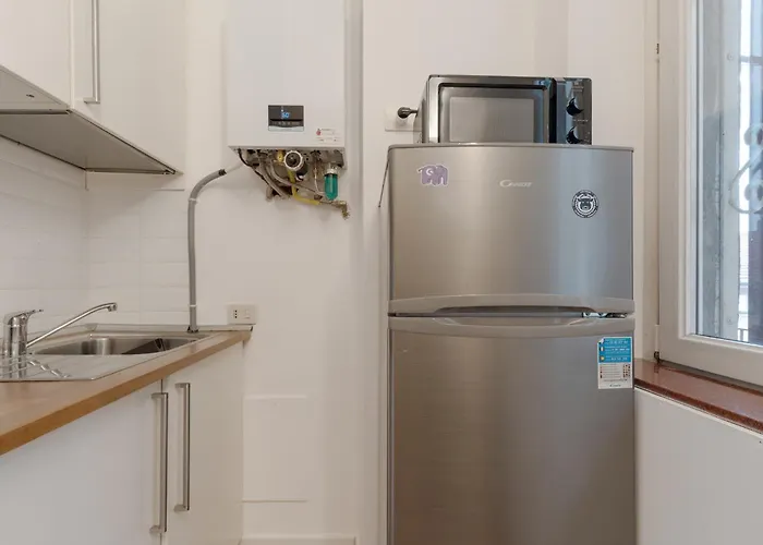 Διαμέρισμα Guesthost - Corvetto Comfy