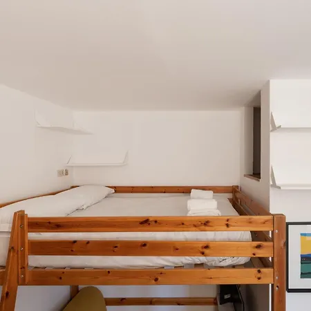 Guesthost - Corvetto Comfy Appartement Milan