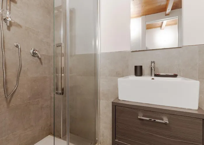 Daire Guesthost - Corvetto Comfy